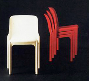 [تصویر:  2011-8-15-selene-chair.jpg]