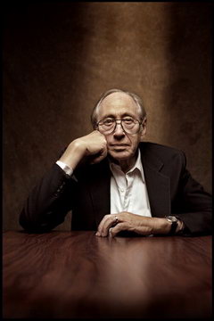 [تصویر:  2014-3-28-Alvin_Toffler.jpg]